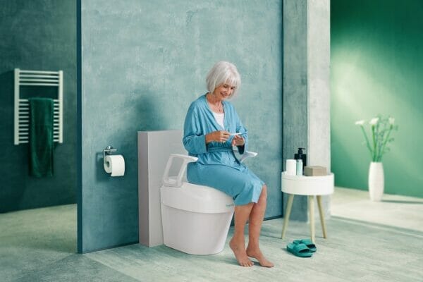 Toilettensitzerhöhung SmartFix mit Armlehnen – Dietz